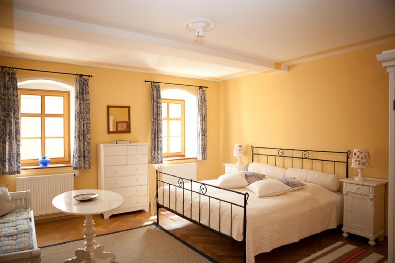 Hôtel Gastehaus Im Weingut Schloss Proschwitz à Meissen Extérieur photo
